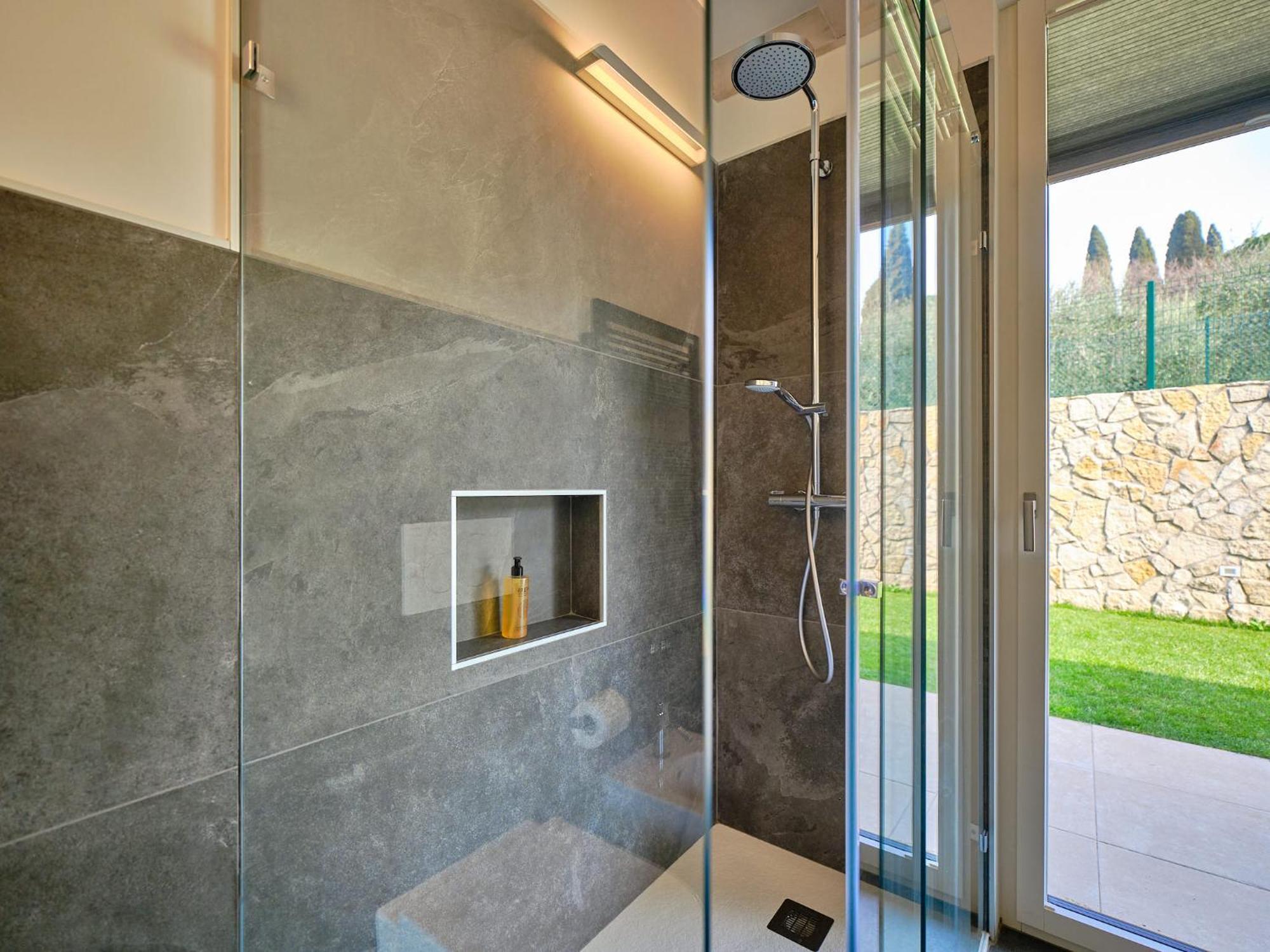 Villa Sunny Lake Suites Bardolino Exterior foto
